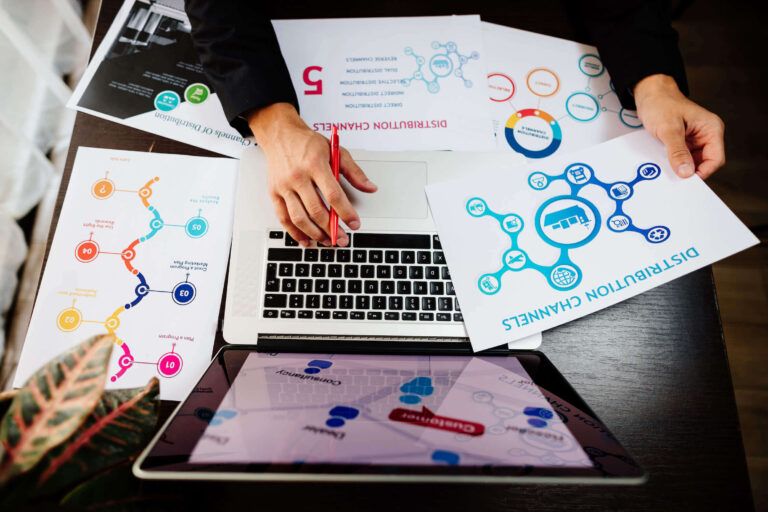 Read more about the article Reklamcılık ve Grafik Tasarımın Güçlü İlişkisi
